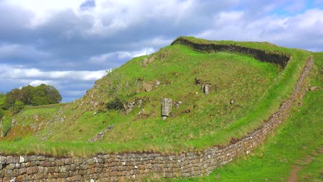 An-establishing-shot-of-Hadrians-Wall-in-Northern-England-7