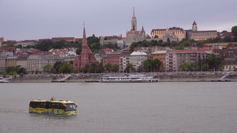 An-amphibious-tour-bus-travels-down-the-Danube-River-in-Budapest-Hungary-1