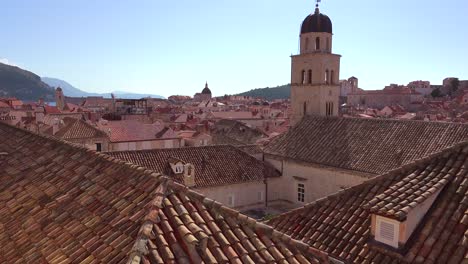 Schöne-Aussicht-über-Die-Skyline-Der-Altstadt-Von-Dubrovnik-Kroatien-1