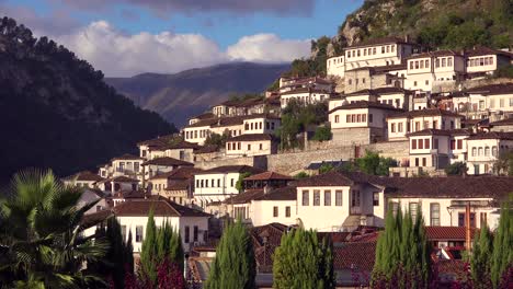Beautiful-establishing-shot-of-ancient-houses-on-hillside-in-Berat-Albania