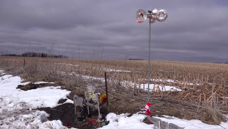 Die-Buddy-Holly-Memorial-Flugzeugabsturzstelle-Im-Clear-Lake-Iowa-2