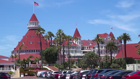Exterior-establishing-shot-of-the-Coronado-Hotel-in-San-Diego-California