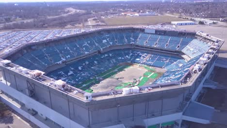 Aerial-over-the-abandoned-and-incredibly-spooky-Pontiac-Silverdome-football-stadium-near-Detroit-Michigan