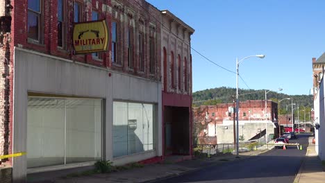 Etablierung-Einer-Alten-Kohlestadt-Im-Ländlichen-West-Virginia