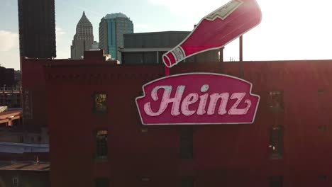 Rising-aerial-of-the-Heinz-ketchup-factory-and-museum-in-Pittsburgh-Pennsylvania