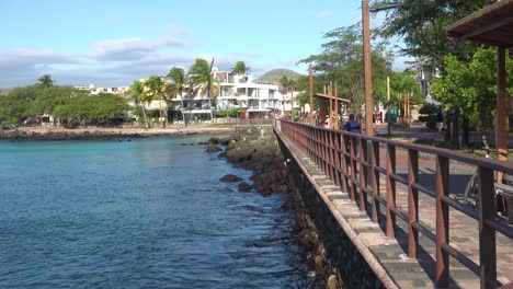 Establishing-shot-of-Puerto-Baquerizo-Moreno-the-capital-city-of-the-Galapagos-Islands-Ecuador