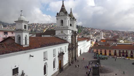 A-pretty-establishing-shot-of-Quito-Ecuador-with-the-San-Francisco-church-and-convent-foreground-2