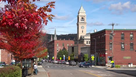 Establishing-shot-of-downtown-Montpelier-Vermont