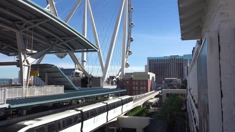 A-monorail-travels-through-the-Las-Vegas-strip-by-day