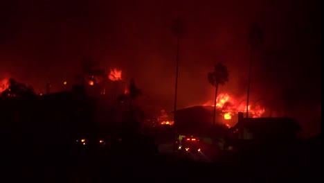 Homes-burn-all-across-hillsides-in-an-inferno-at-night-during-the-2017-Thomas-fire-in-Ventura-County-California-2