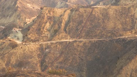 Feuer-Vernarbt-Die-Hügel-Der-Ölfelder-Und-Wildnis-Zwischen-Ventura-Und-Ojai-Kalifornien-Im-Jahr-2017-2