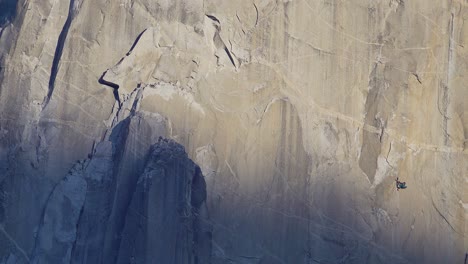Kletterer-Biwak-Auf-Der-Dawn-Wall-Free-Route-Am-El-Capitan-One-Rock-Klettern-Great-Walls-Yosemite-National-Park-Ca