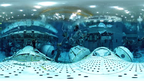 Astronauts-Train-For-Weightlessness-In-A-Pool-At-Nasa-Johnson-Space-Center-2