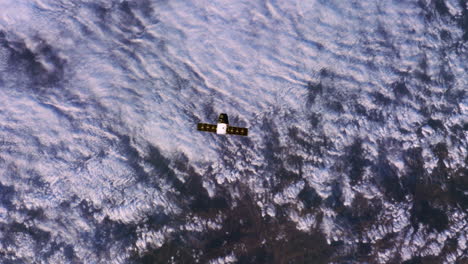 Die-Internationale-Raumstation-Fliegt-Von-Oben
