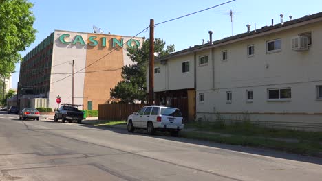 A-small-and-rundown-casino-sits-in-an-unincorporated-neighborhood-1