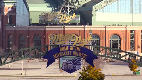 Establishing-shot-of-Miller-Park-home-of-the-Milwaukee-Brewers-1