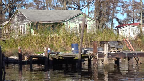 An-old-run-down-shack-along-the-bayou-in-Louisiana