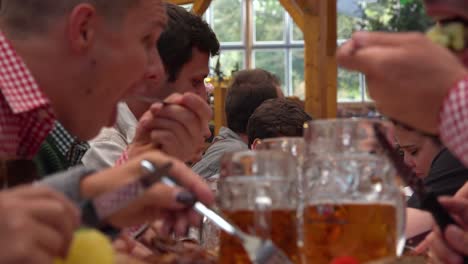 People-eat-and-drink-at-Oktoberfest-Germany