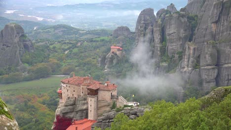 Fog-rises-in-the-morning-around-the-beautiful-monasteries-of-Meteora-Greece
