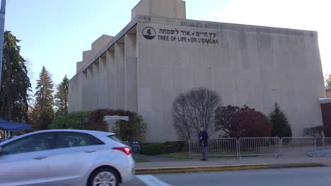 2018---Denkmal-Für-Die-Opfer-Der-Rassistischen-Hassverbrechen-Massenerschießung-An-Der-Tree-Of-Life-Synagoge-In-Pittsburgh-Pennsylvania-5