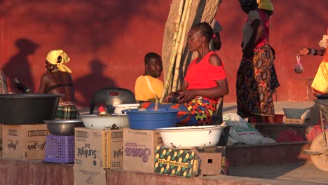 Poor-African-citizens-shop-in-a-basic-Africa-street-market-in-Opuwo-Namibia-2