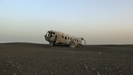 Silhouette-of-a-crashed-US-Navy-DC-3-on-the-black-sands-of-Solheimasandur-Iceland-1