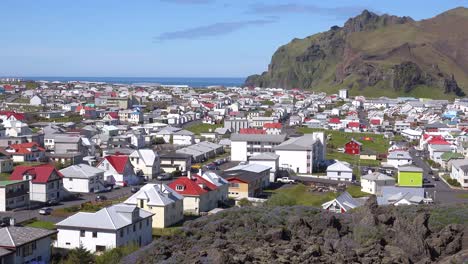 Establishing-shot-of-the-town-of-Heimaey-in-the-Westman-Islands-Vestmannaeyjar-Iceland--1