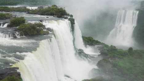 Salto-San-Floriano-Iguacu-Falls-Brazil-4