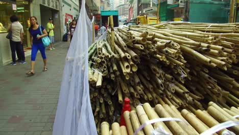 Bamboo-scaffolding-sits-on-the-streets-of-Hong-Kong-China