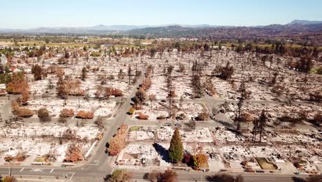 Shocking-aerial-of-devastation-from-the-2017-Santa-Rosa-Tubbs-fire-disaster-11