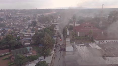 Antenne-über-Krawalle-Und-Unruhen-Im-Slum-Kibera-Von-Nairobi-Während-Umstrittener-Wahlen-5