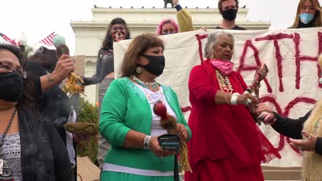 American-Indian-Women-Chant-At-Chumash-Native-American-Protest-Against-Father-Junipero-Serra-Statue-In-Front-Of-City-Hall-Ventura-California