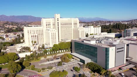 Aerial-Establishing-Of-The-Los-Angeles-County-Usc-Medical-Center-Hospital-Health-Complex-Near-Downtown-La-2