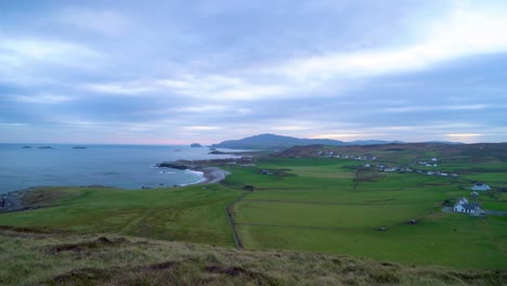 Malin-Head-In-Donegal-Auf-Der-Irischen-Halbinsel-Inishowen-Wird-Bei-Sonnenuntergang-Gesehen