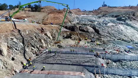 Aerial-Of-Workers-And-Equipment-At-The-Construction-Site-Of-A-New-Spillway-At-Oroville-Dam-California