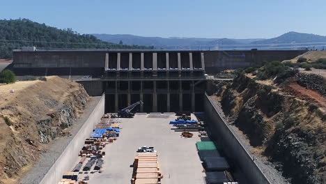 Aerial-Of-Workers-And-Equipment-At-The-Construction-Site-Of-A-New-Spillway-At-Oroville-Dam-California-2