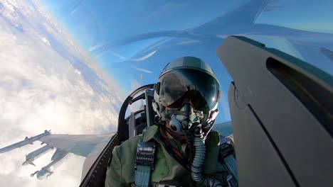 Cockpit-View-Of-A-Fighter-Pilot-As-He-Flies-Over-Nellis-Air-Force-Base-During-the-Red-Flag-191-Exercises-2019