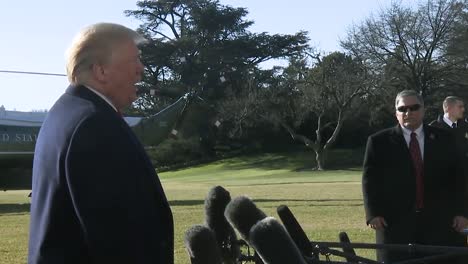 President-Trump-Speaks-About-the-China-Talks-And-America-Making-Money-through-Tariffs-2018