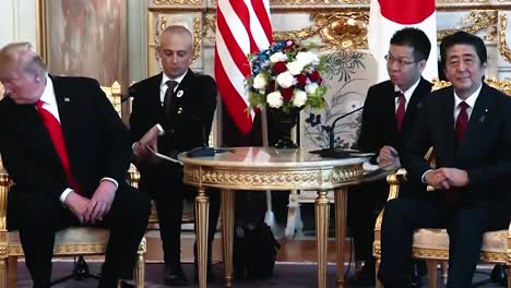 Präsident-Trump-Und-Der-Premierminister-Von-Japan-Shinzo-Abe-Nehmen-An-Einem-Bilateralen-Treffen-Und-Einer-Pressekonferenz-2019-Teil