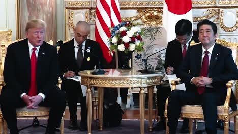 Präsident-Trump-Und-Der-Japanische-Premierminister-Shinzo-Abe-Werden-Auf-Ihrem-Bilateralen-Treffen-2019-über-Die-Drei-Dinge-Militärhandel-Und-Nordkorea-Diskutieren