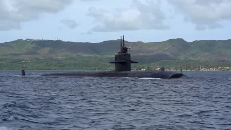 Los-Angeles-Class-Fast-Attack-Submarines-And-Navy-Crew-Transit-Apra-Harbor-Naval-Base-Guam-1
