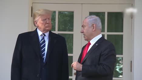 El-Presidente-Estadounidense-Donald-Trump-Se-Reúne-Con-Benjamin-Netanyahu,-Primer-Señor-Del-Estado-De-Israel-3