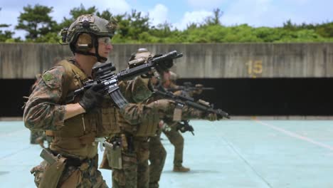 31St-Expeditionary-Reconnaissance-Platoon-Marines-In-Combat-Marksmanship-Training-Camp-Hansen-Okinawa-2