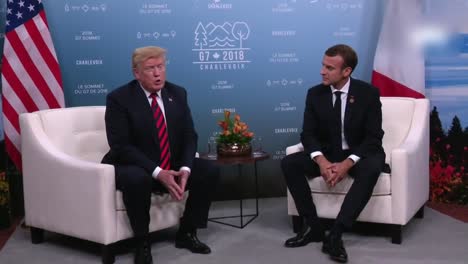El-Presidente-Estadounidense-Donald-Trump-Y-El-Presidente-Francés-Macron-Durante-Una-Rueda-De-Prensa-Del-G7-En-La-Malbaie-Quebec-Canadá-1