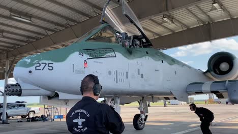 La-Fuerza-Aérea-Estadounidense-A10-Thunderbolt-Ii-Fighter-Jet-Equipo-De-Demostración-Broll-De-La-Temporada-De-Exhibición-Aérea-De-Verano
