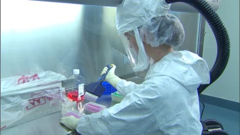 Cdc-Scientist-In-Appropriate-Personal-Protective-Equipment-Isolates-And-Tests-For-Highly-Pathogenic-Avian-Influenza-3