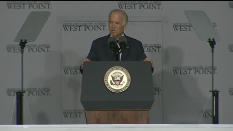 Vice-President-Joe-Biden-And-Cadets-At-West-Point-Military-Academy-Graduation-And-Commencement-Ceremonies-5