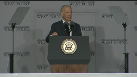 Vice-President-Joe-Biden-And-Cadets-At-West-Point-Military-Academy-Graduation-And-Commencement-Ceremonies-7
