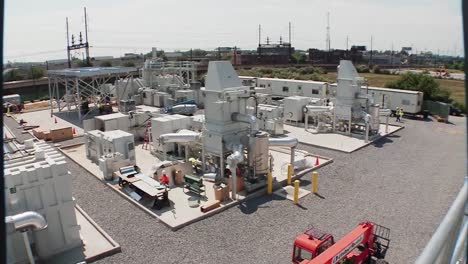 A-Fuel-Cell-Power-Plant-Generates-Electricity