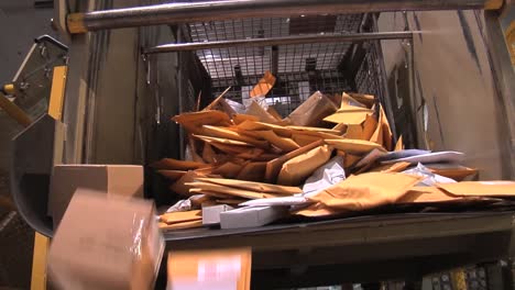 Us-Mail-And-Packages-Are-Sorting-At-A-Usps-Sorting-Facility